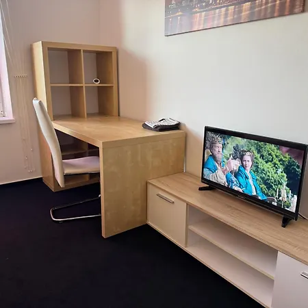 Apartment 2 Bedroom, Kitchen And Terrace