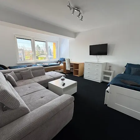 Apartment 2 Bedroom, Kitchen And Terrace Ostrava