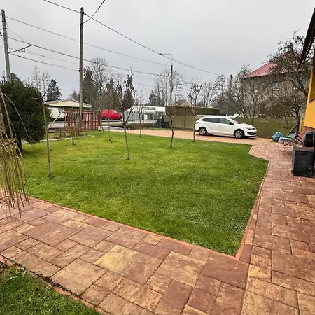 Lejlighed 2 Bedroom, Kitchen And Terrace