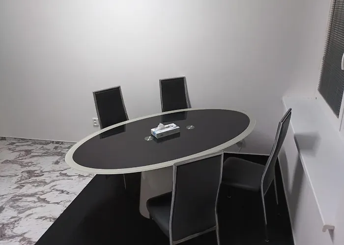 Apartmán 2 Bedroom, Kitchen And Terrace *