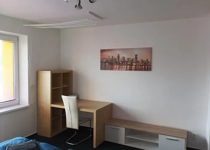 2 Bedroom, Kitchen And Terrace Apartment *